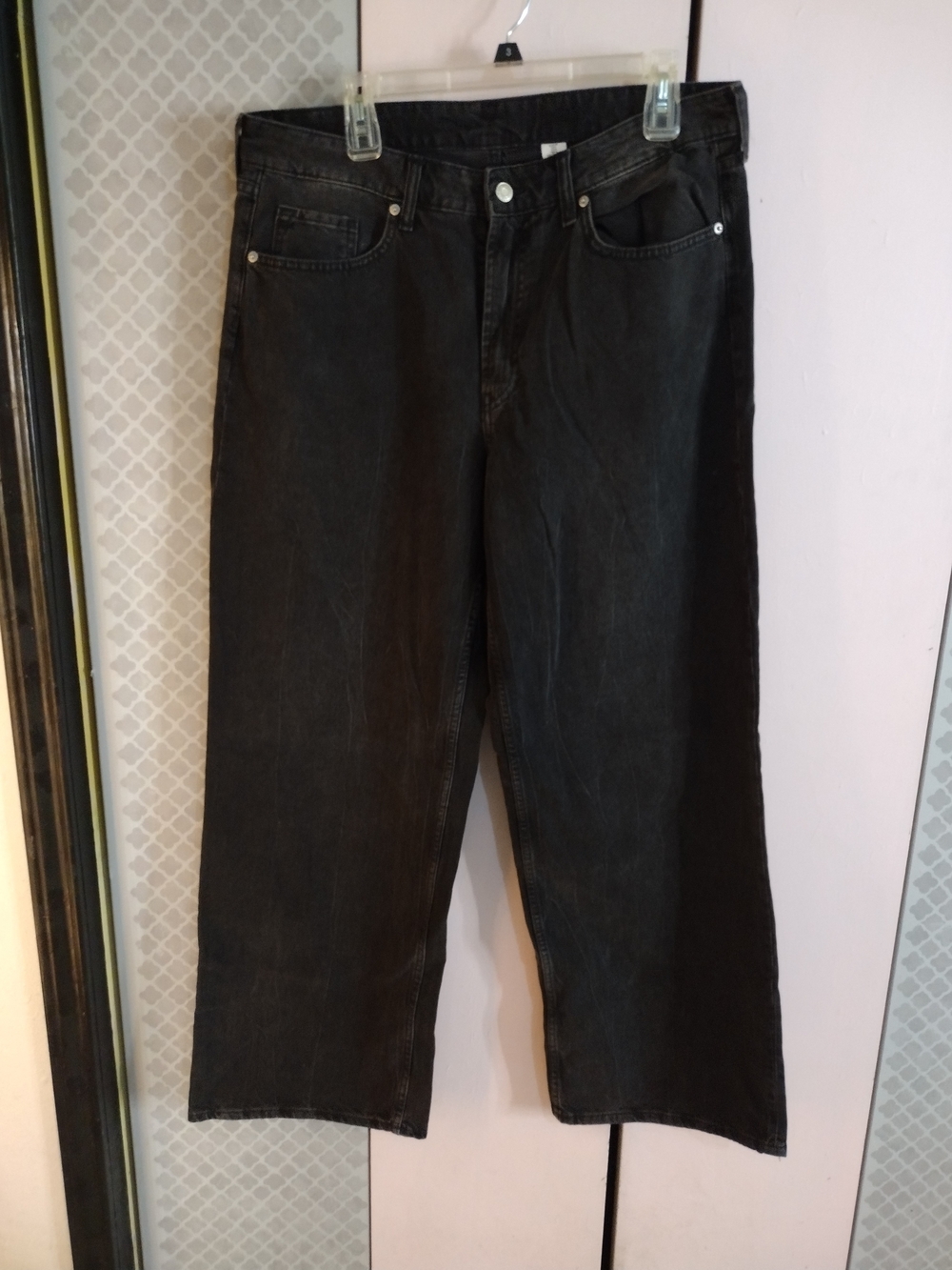 H&M Black Wide-Leg Jeans